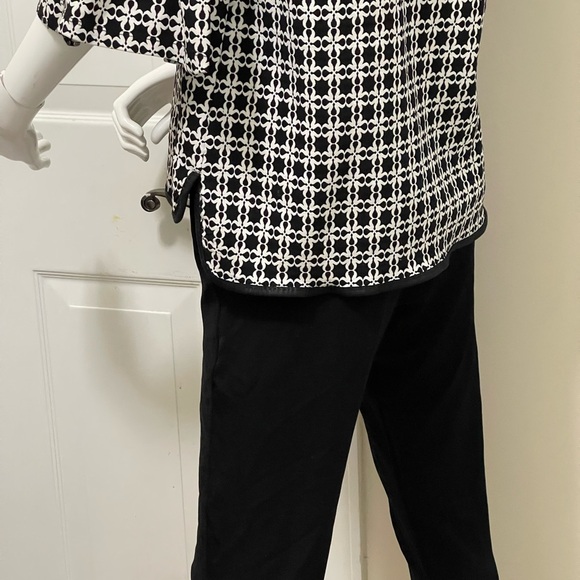 Max studio beautiful top wrinkle free fabric starchy with gorgeous design - Picture 12 of 15